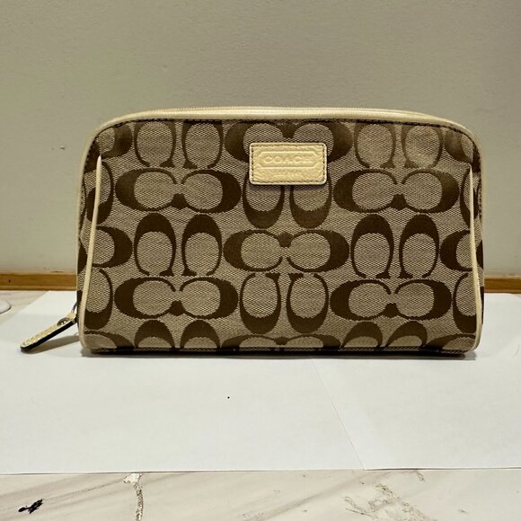 Coach Signature Canvas Cosmetic Pouch in brown and cream - Picture 5 of 12